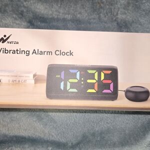 Netzu Vibrating Alarm Clock with Colorful Display